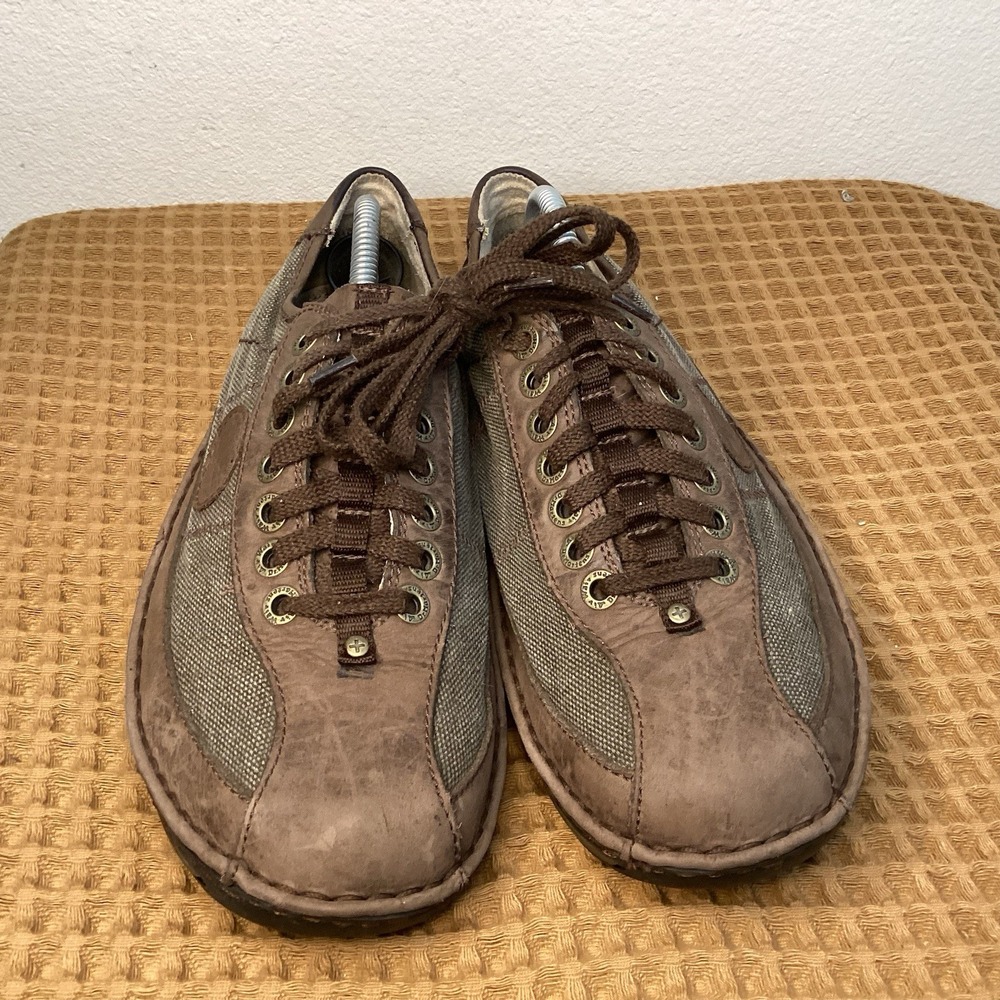 DR. MARTENS Kelsey Mens Sz 10 Brown Leather Canvas Lace Up SHOES - Picture 3 of 8